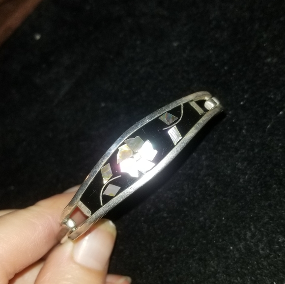 Mexico Abalone Bracelet - Picture 4 of 6